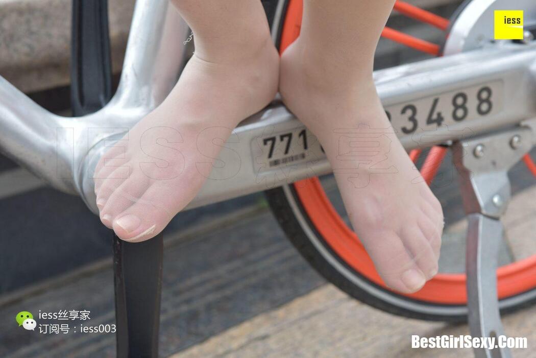 IESS异思趣向 SXJ.030 Xin Xin