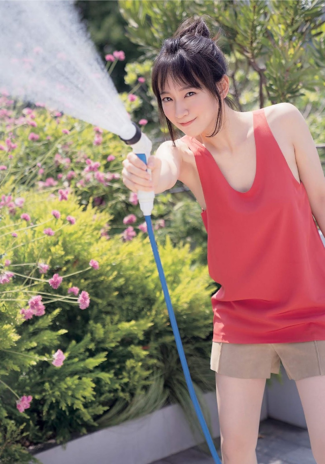 Riho Yoshioka 吉岡里帆, FRIDAY 2019.10.04 (フライデー 2019年10月18日号)