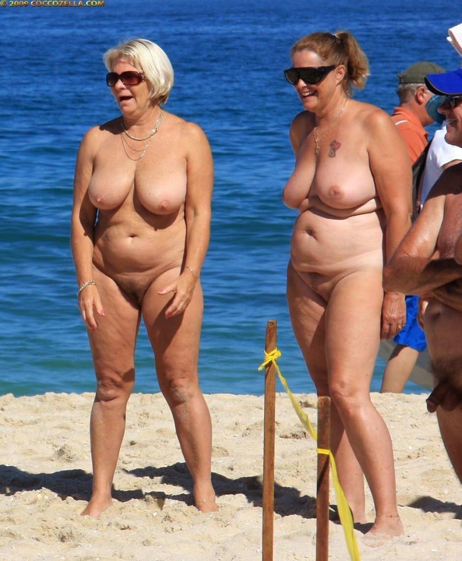 Naked Grandmothers On A Nudist Beach