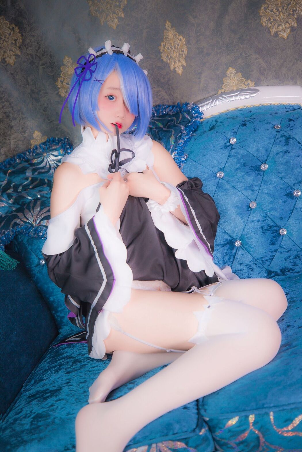 Coser@喵嗚少女 – 定制福利cos雷姆 微胖可愛美少女 白虎逼萝莉