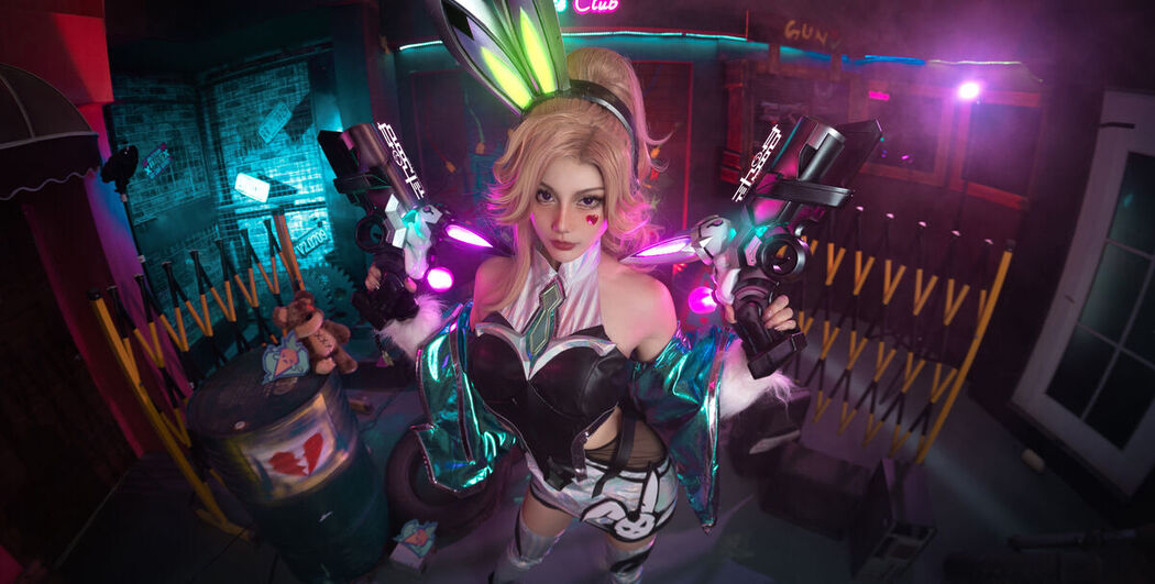 Coser@如月灰 – Battle Bunny Miss Fortune