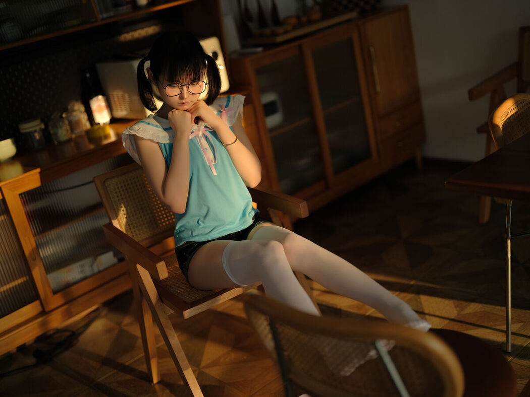 Coser@幼水铃衣 – 你的电子女友