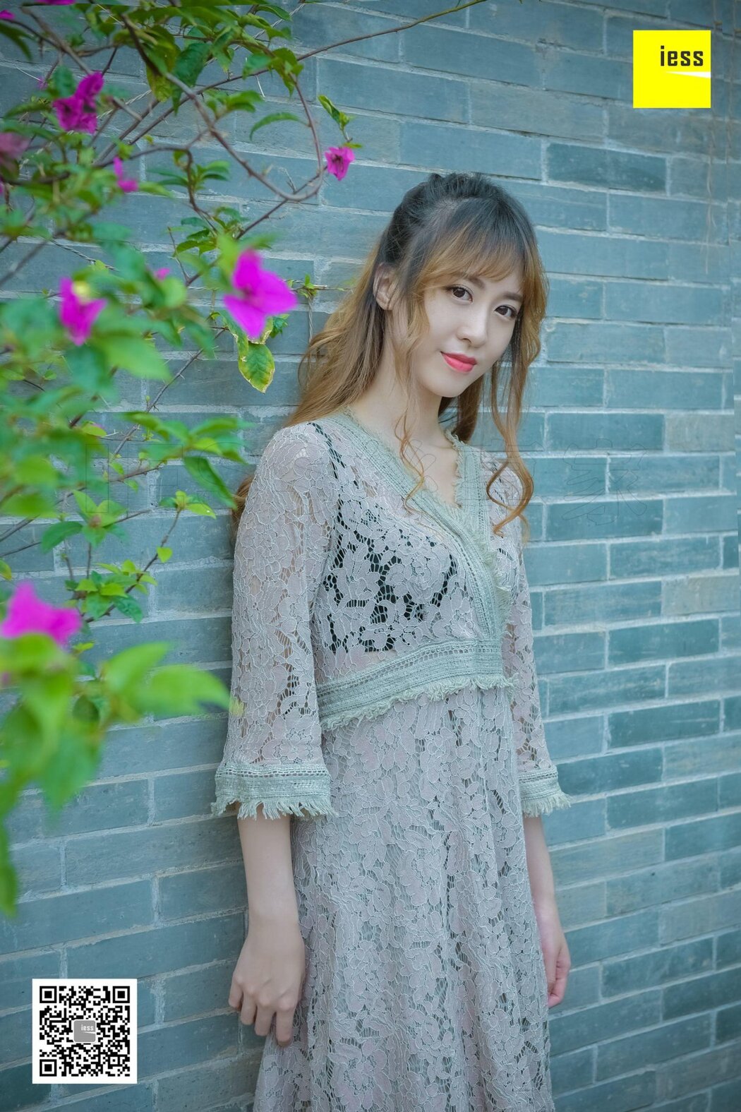 IESS异思趣向 SXJ.105 Zi Zi