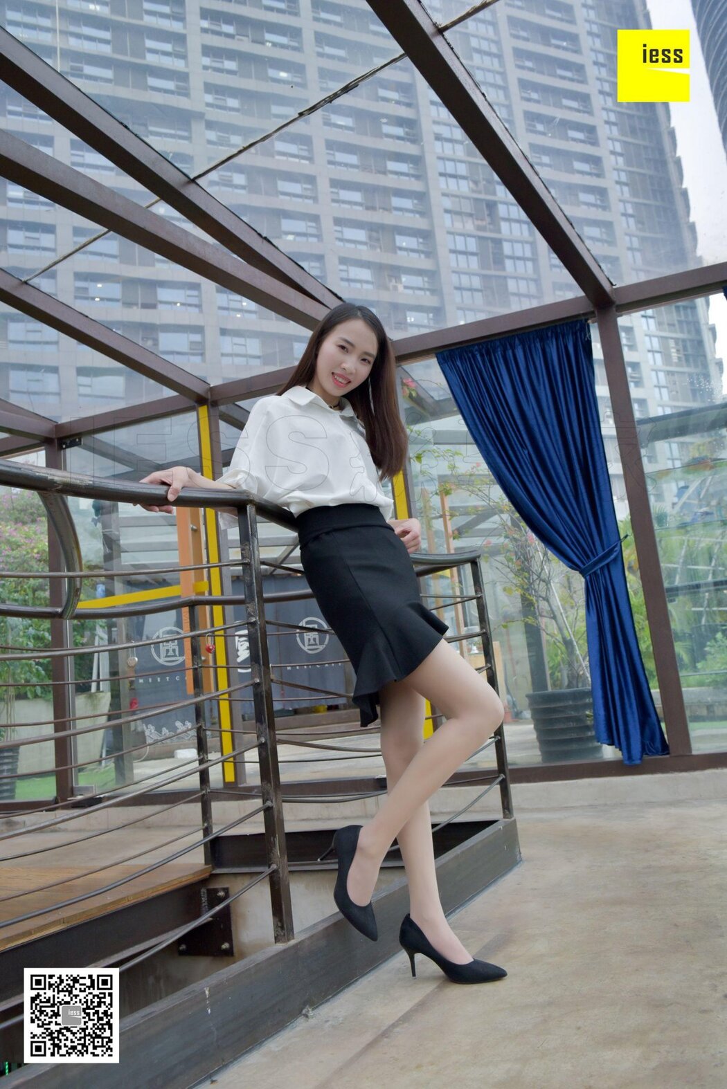 IESS异思趣向 SXJ.141 Xin Mo