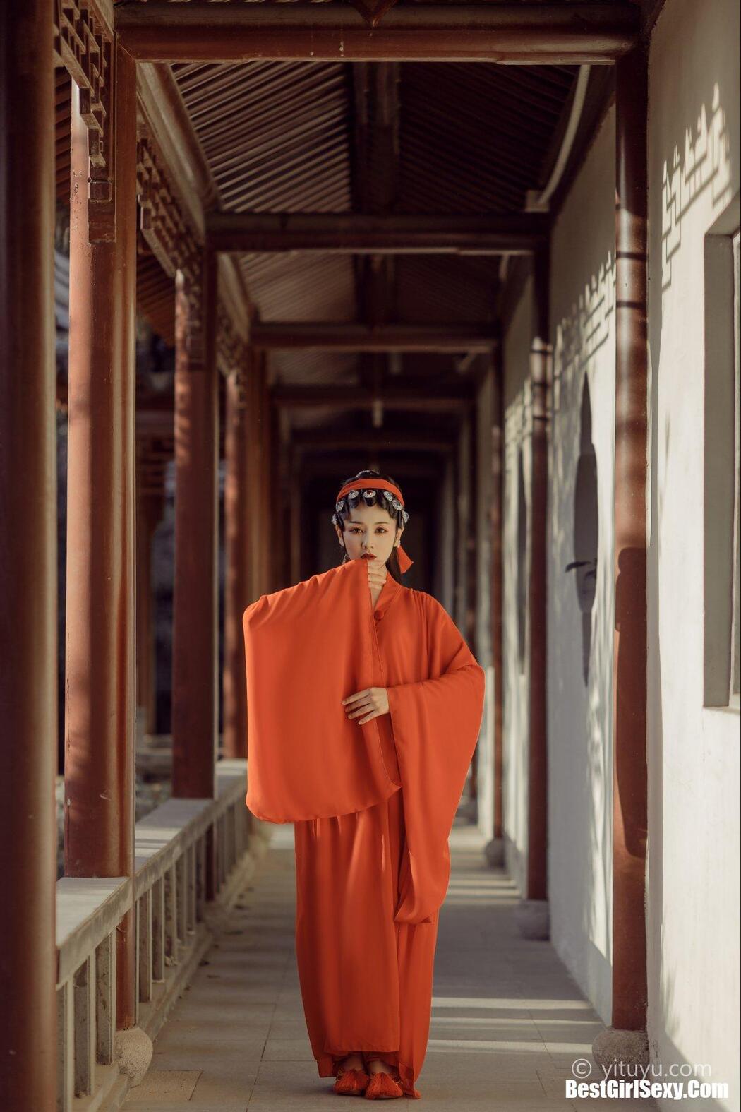 YiTuYu艺图语 2021.01.01 Ti Mo