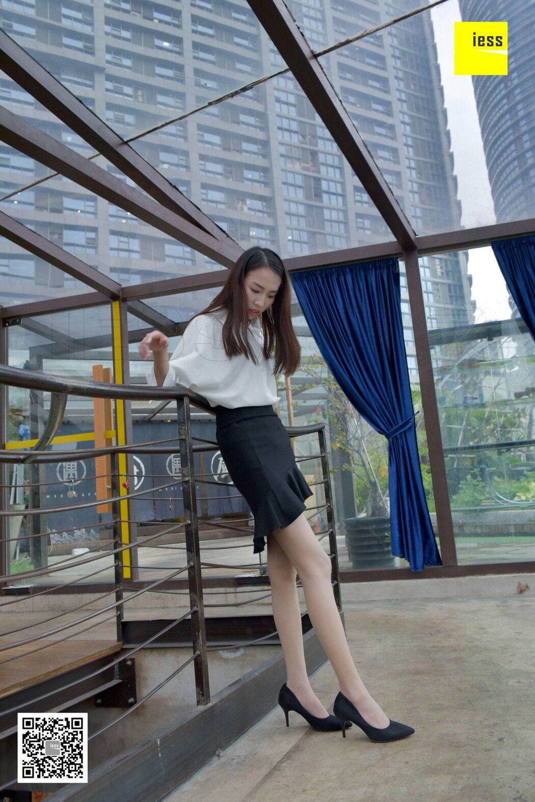 IESS异思趣向 SXJ.141 Xin Mo