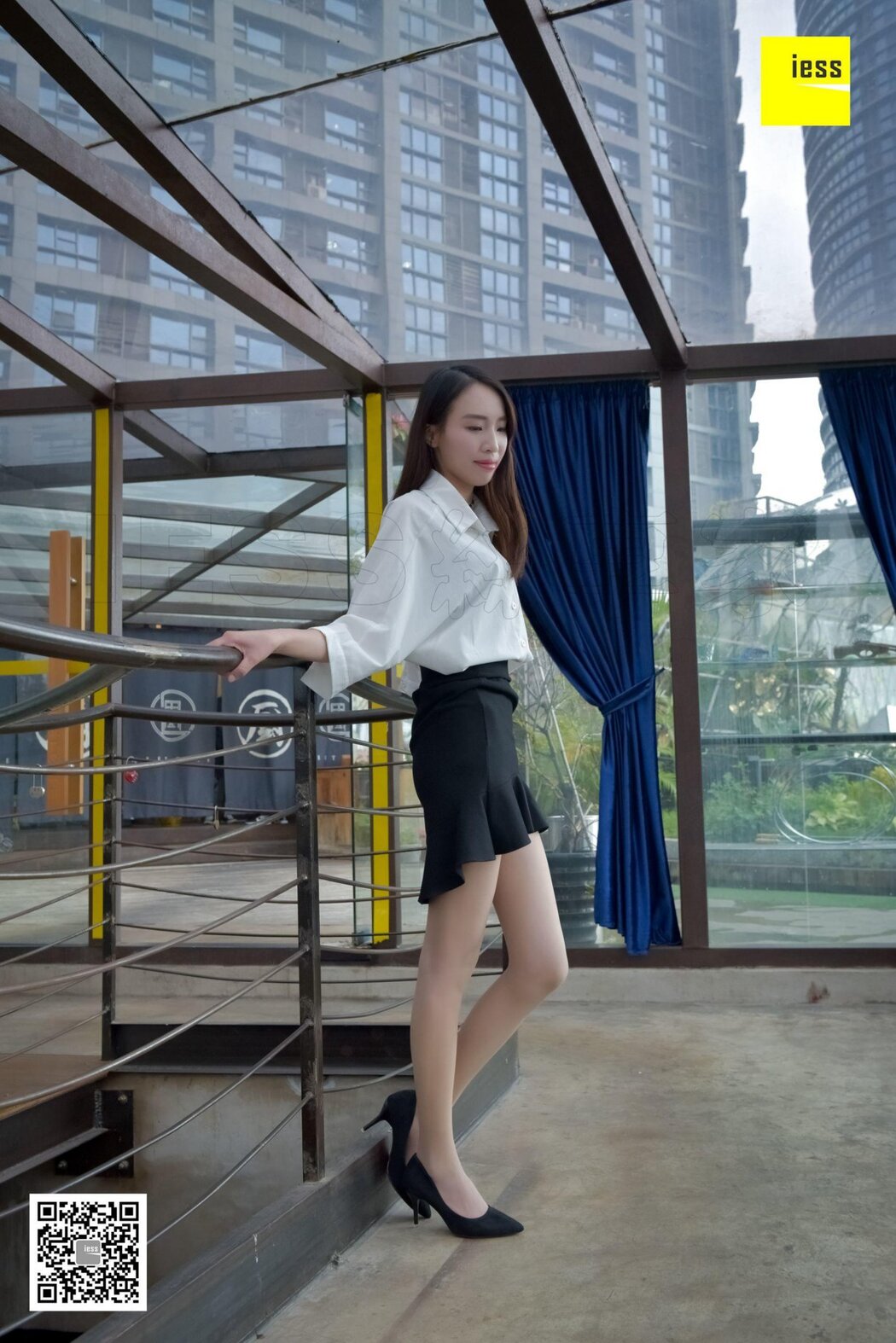 IESS异思趣向 SXJ.141 Xin Mo