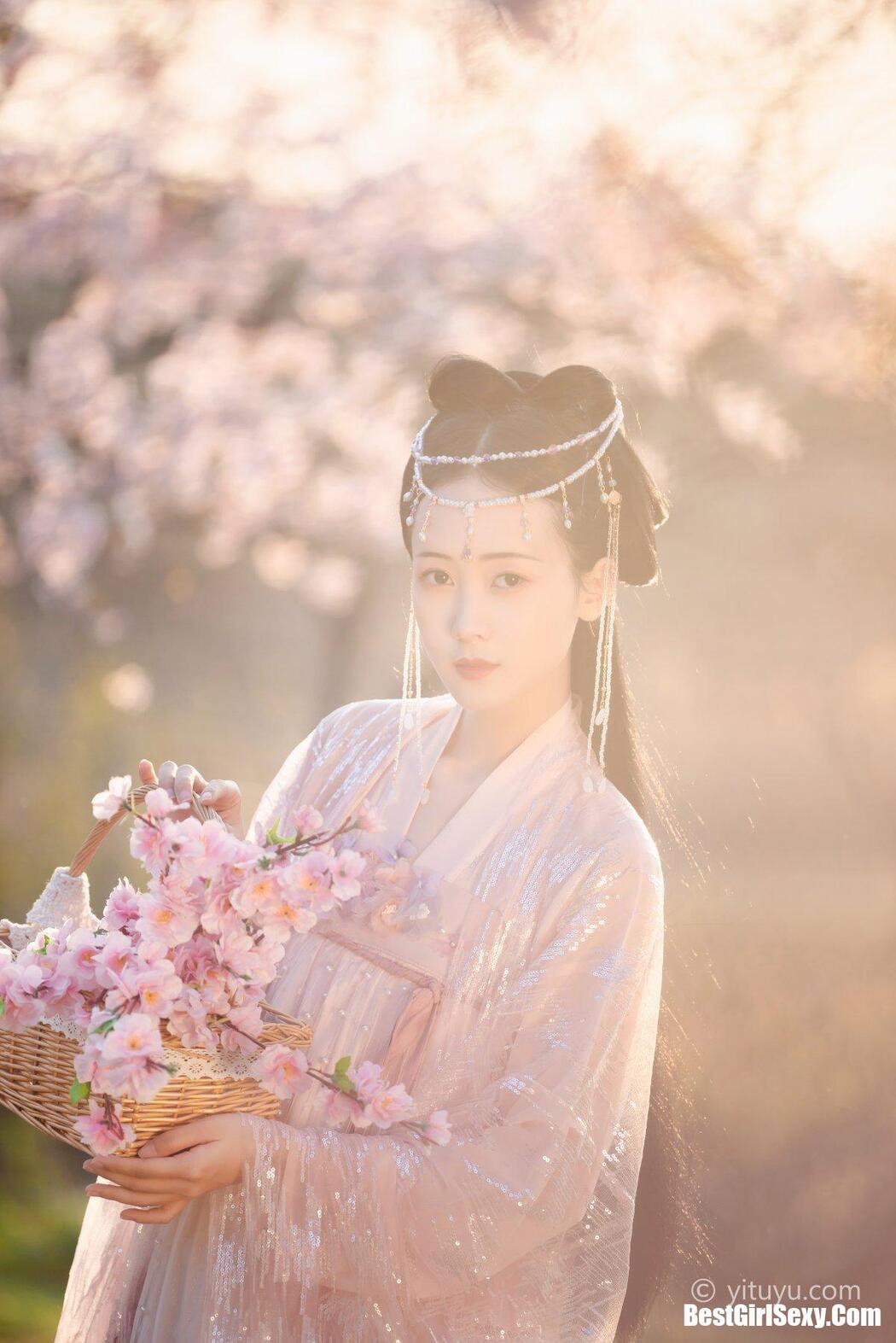 YiTuYu艺图语 2021.04.15 Xiao Xong
