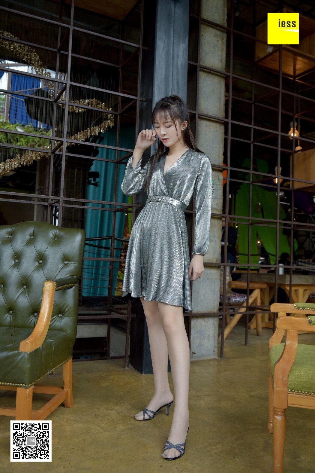 IESS异思趣向 SXJ.139 Zi Zi