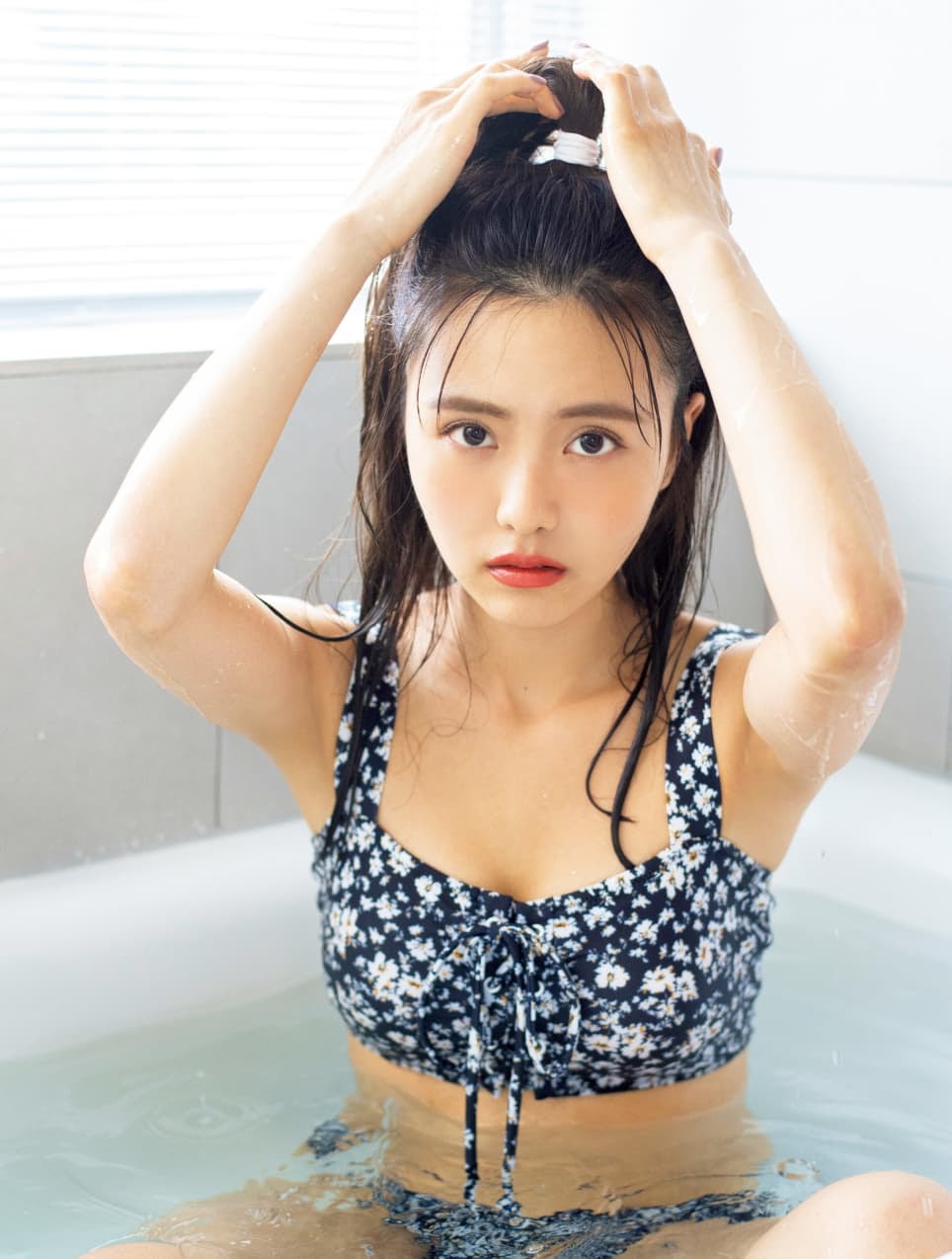 Sachika Nitta 新田さちか, FRIDAY 2020.12.25 (フライデー 2020年12月25日号)