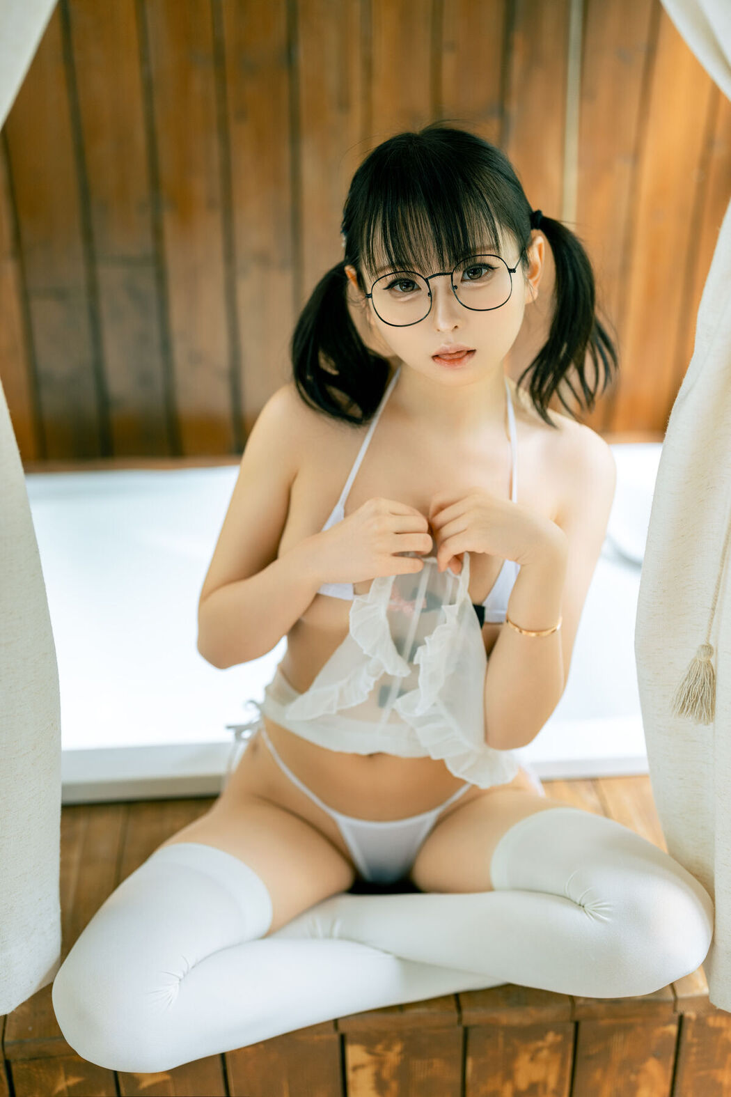 Coser@幼水铃衣 &#8211; 双马尾