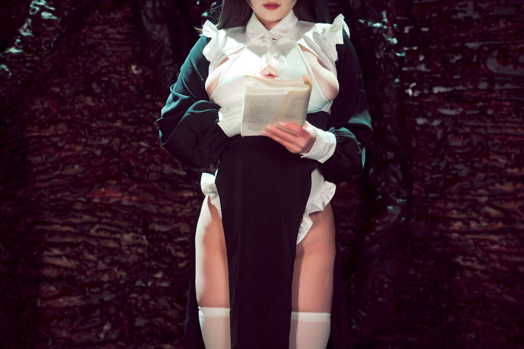 Coser@星澜是澜澜叫澜妹呀 – 克苏鲁修女 Part1