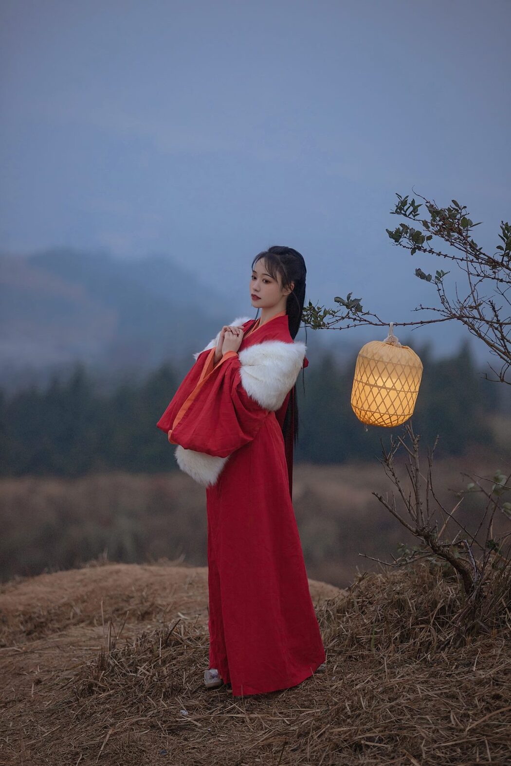 YiTuYu艺图语 Vol.1009 Li Yi Yi