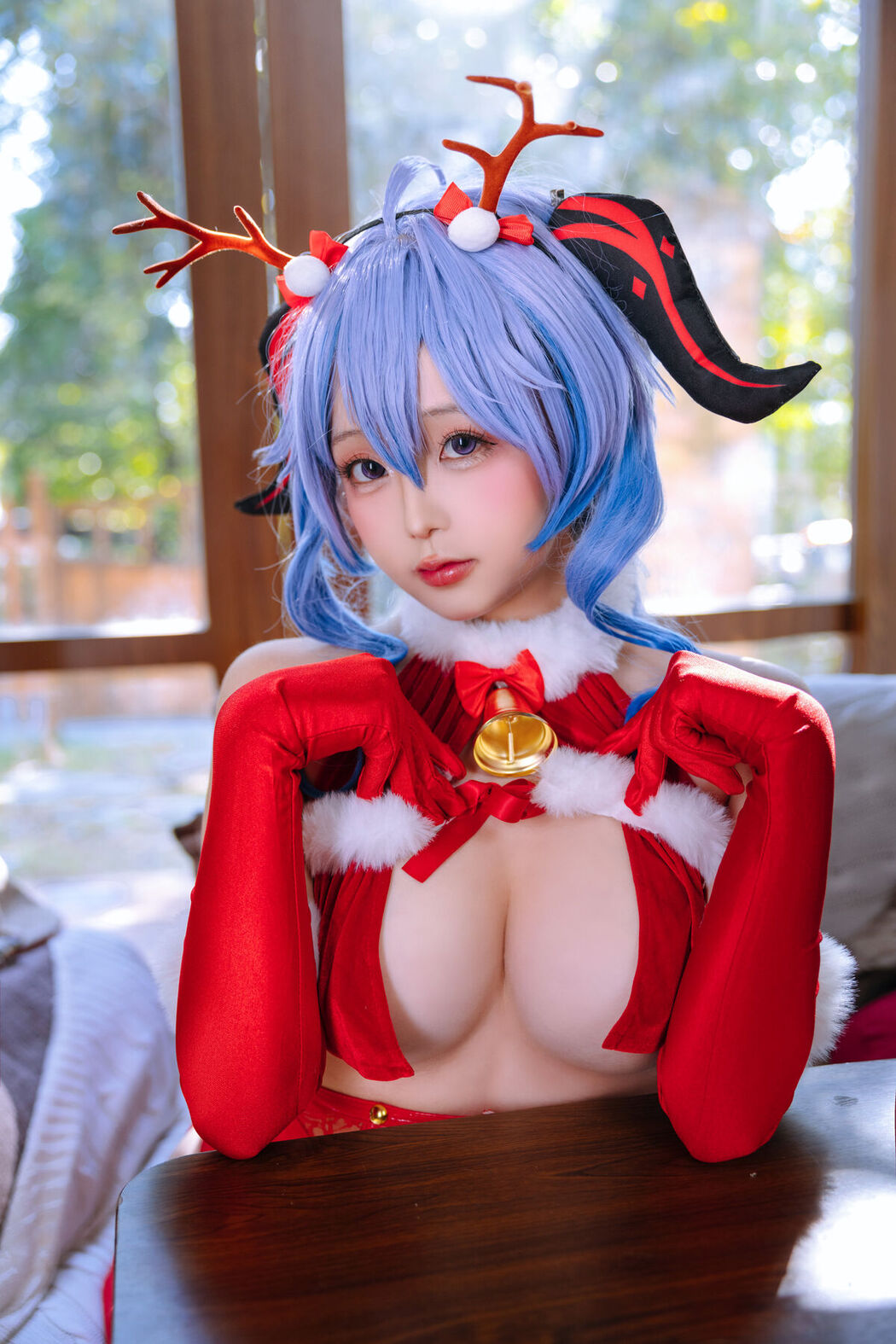 Coser@日奈娇 &#8211; 甘雨圣诞