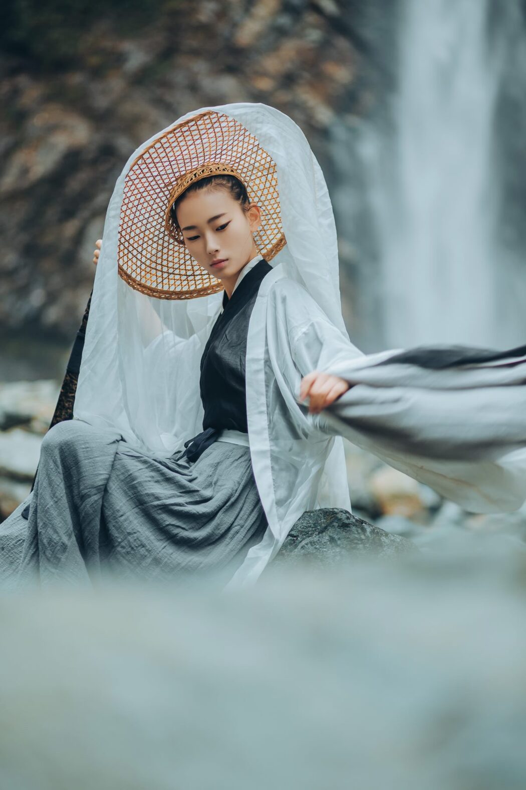YiTuYu艺图语 Vol.1090 Ye Chu Hua