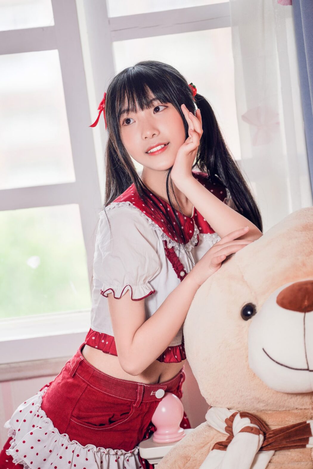 YiTuYu艺图语 Vol.1084 Qiu Qiu