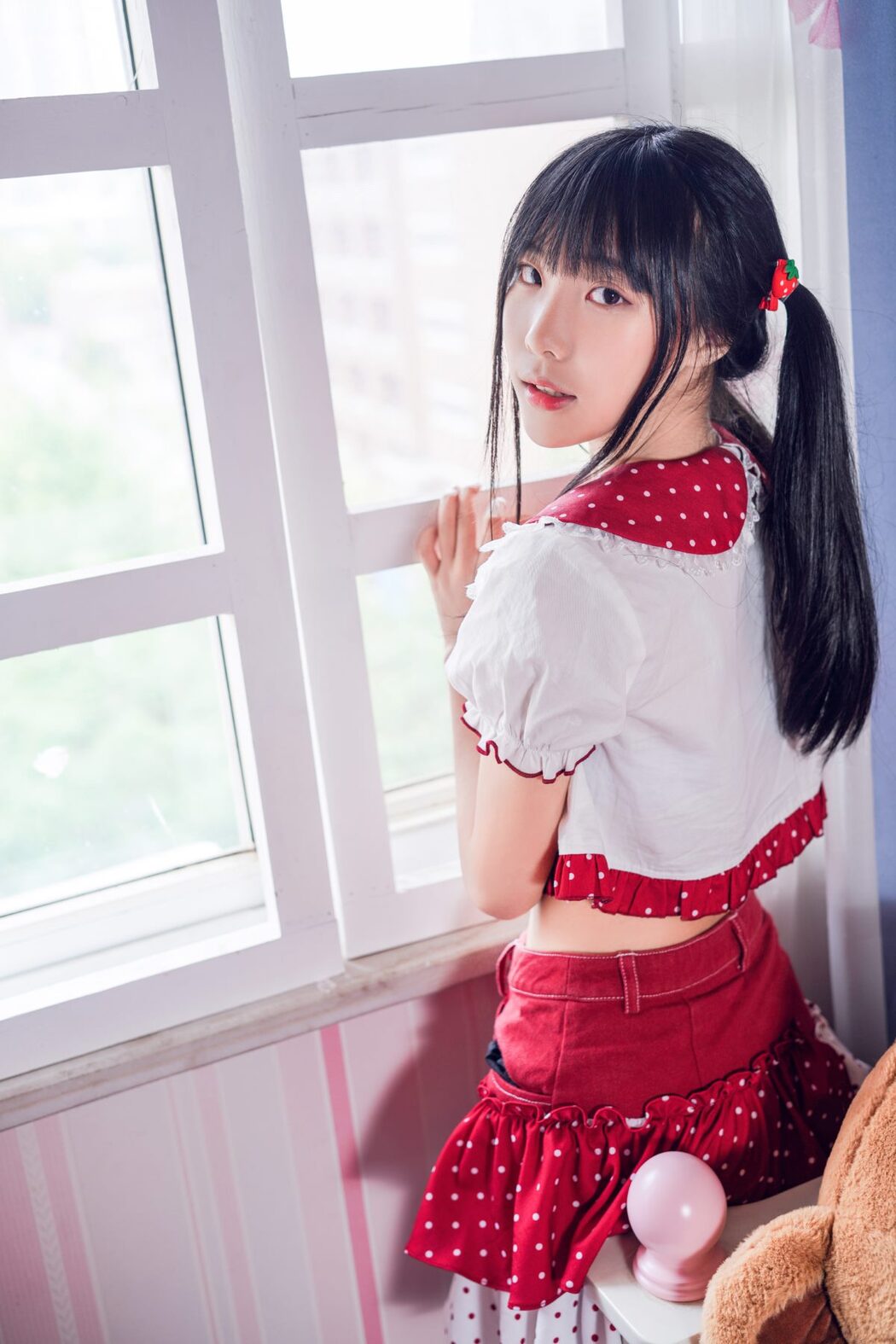 YiTuYu艺图语 Vol.1084 Qiu Qiu