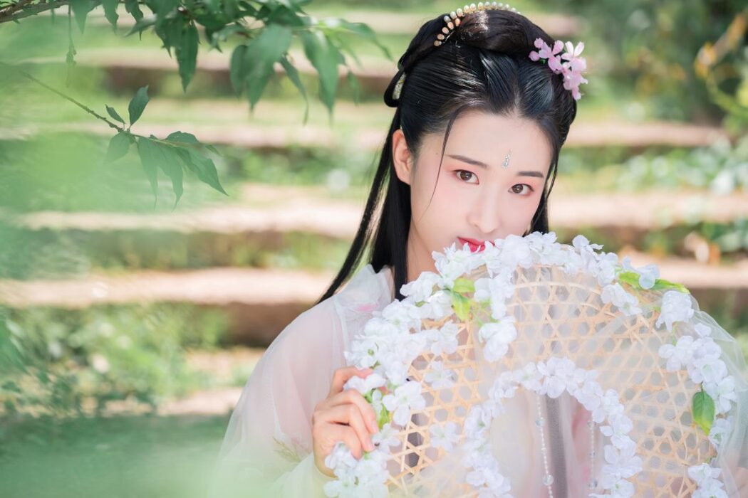 YiTuYu艺图语 Vol.1033 Xiao Yu