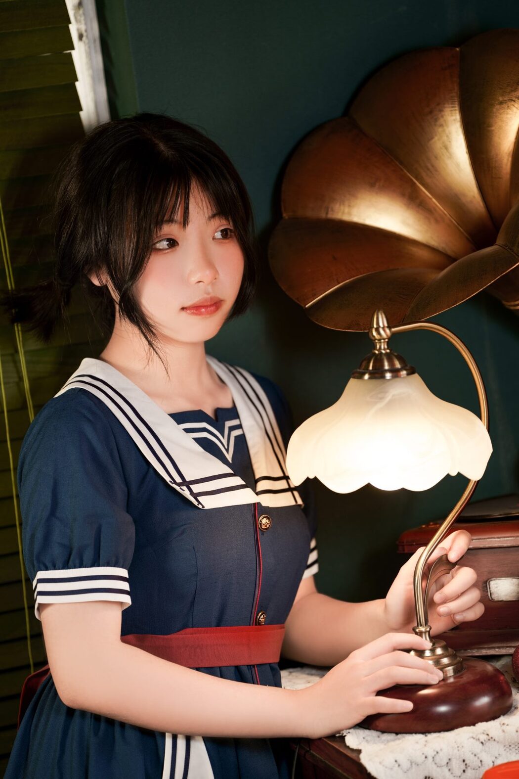 YiTuYu艺图语 Vol.1073 Yi Bao