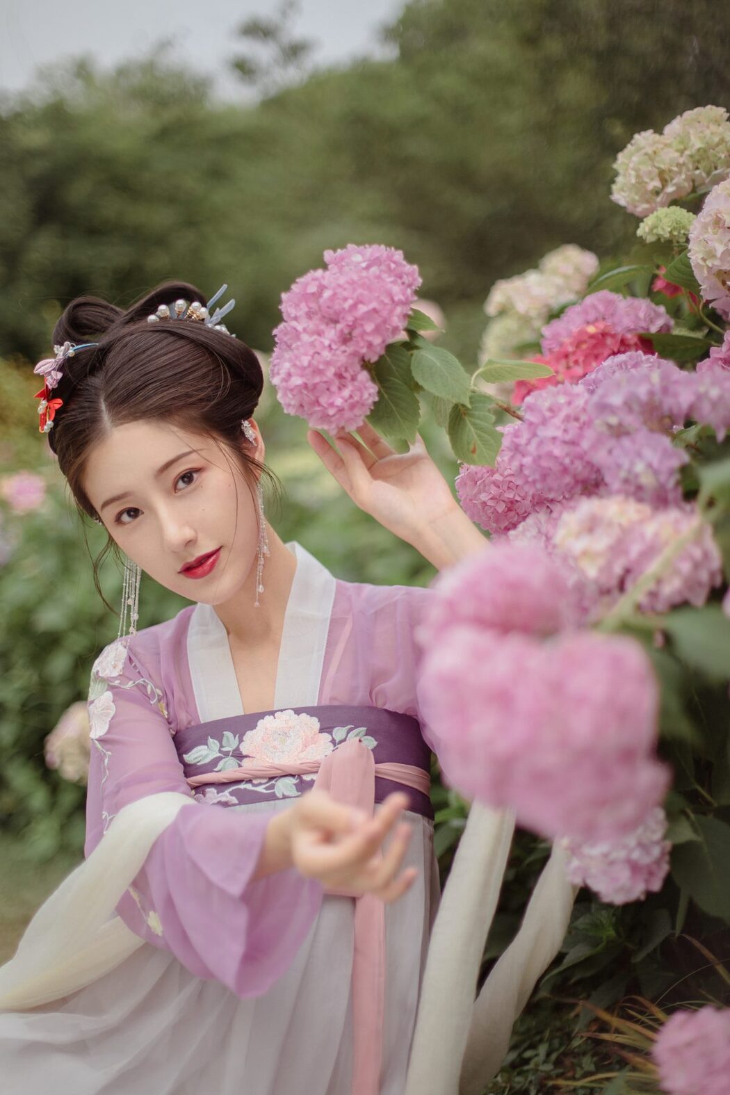 YiTuYu艺图语 Vol.1056 Da Xian Nai Nai