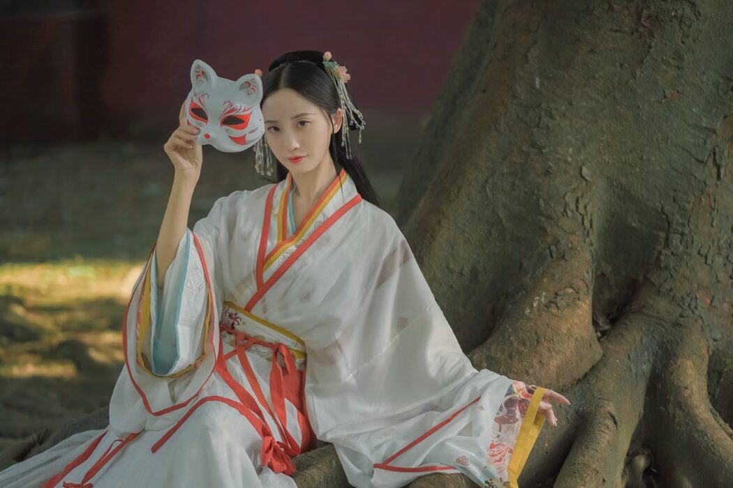 YiTuYu艺图语 Vol.1047 Yue Yue
