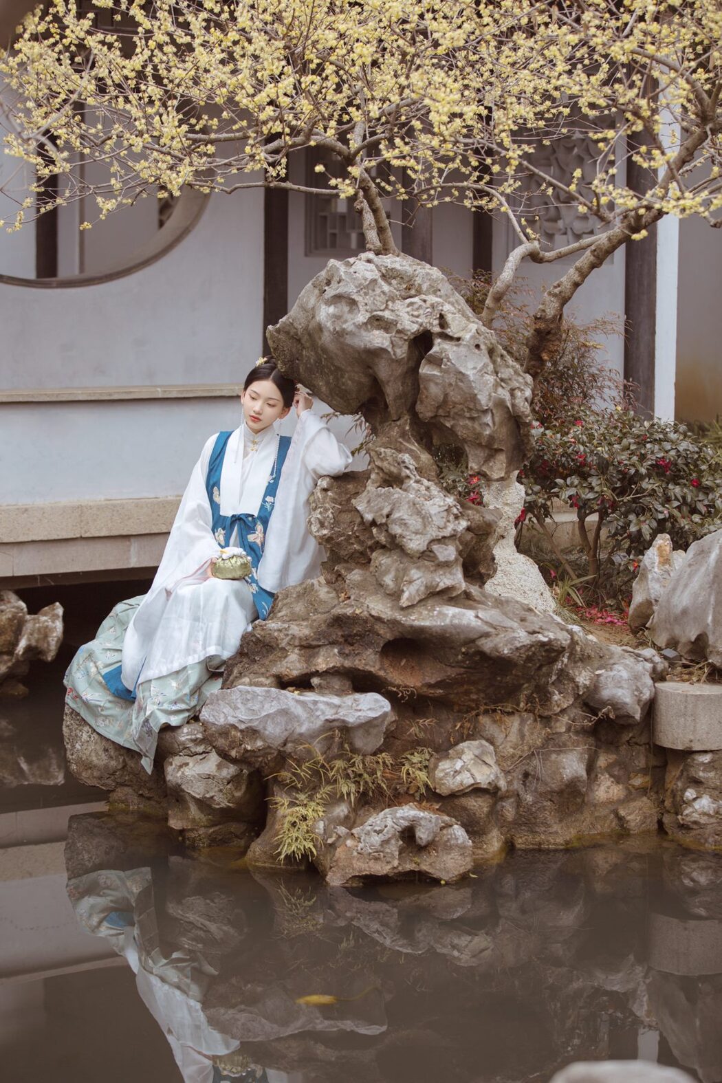 YiTuYu艺图语 Vol.1037 Er Yi Zhi