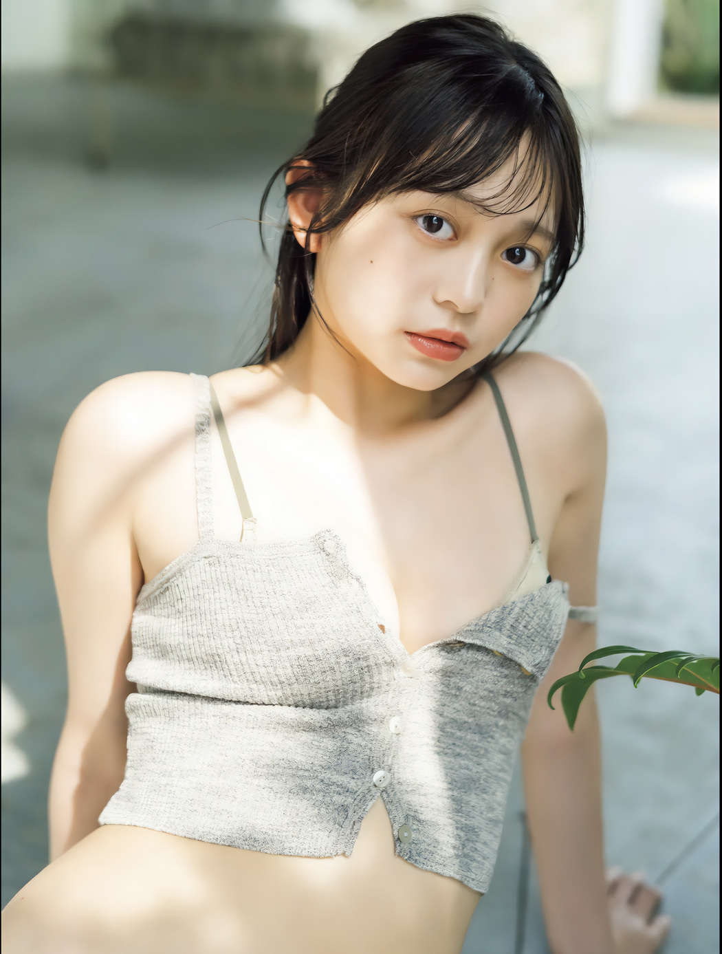 Mai Horai 蓬莱舞, FRIDAY 2024.12.20 (フライデー 2024年12月20日号) – EVERIA.CLUB