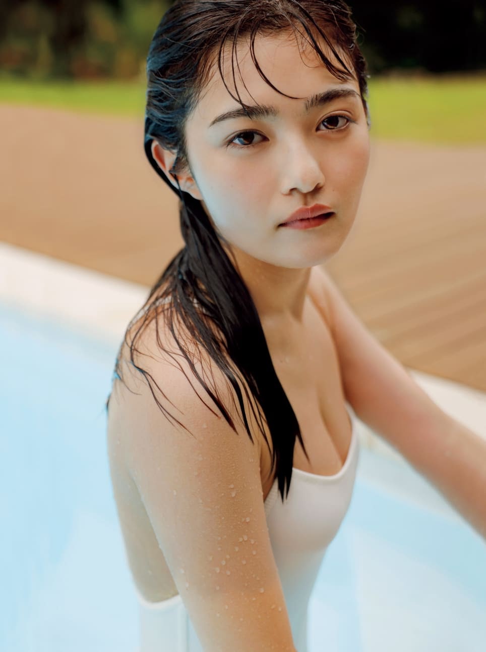 Sakura Inoue 井上咲楽, FRIDAY 2021.09.10 (フライデー 2021年9月10日号)