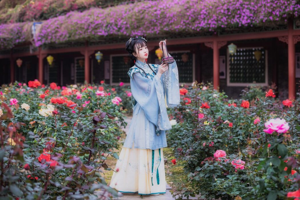 YiTuYu艺图语 Vol.1060 Rui Xue mizuyuki