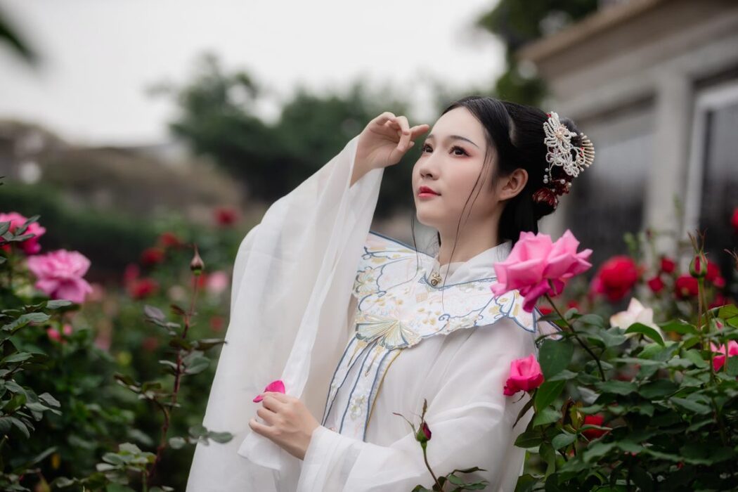 YiTuYu艺图语 Vol.1045 Rui Xue mizuyuki