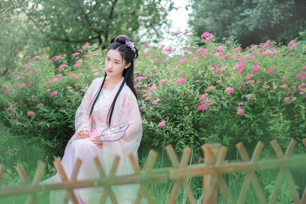 YiTuYu艺图语 Vol.1033 Xiao Yu