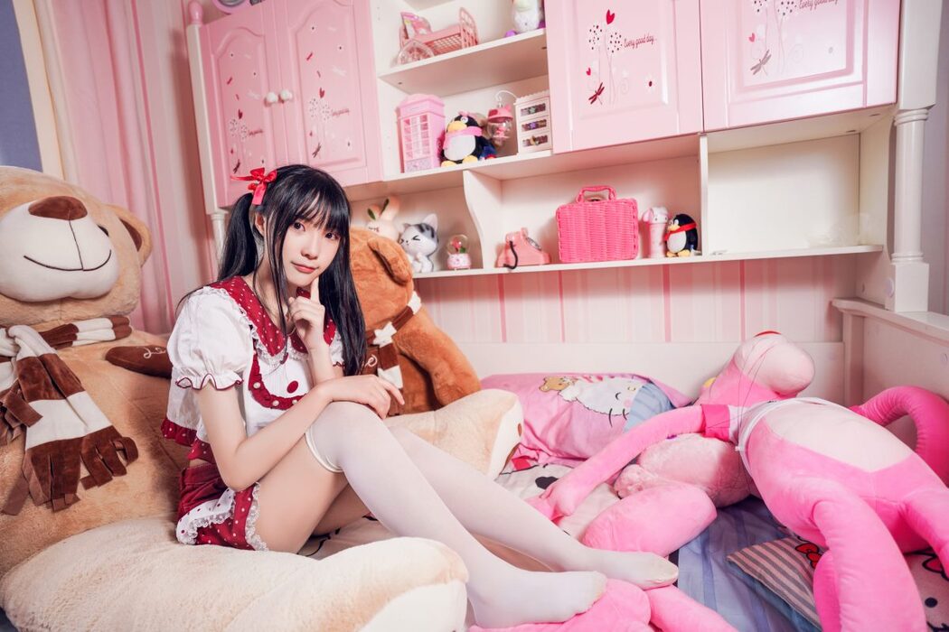 YiTuYu艺图语 Vol.1084 Qiu Qiu