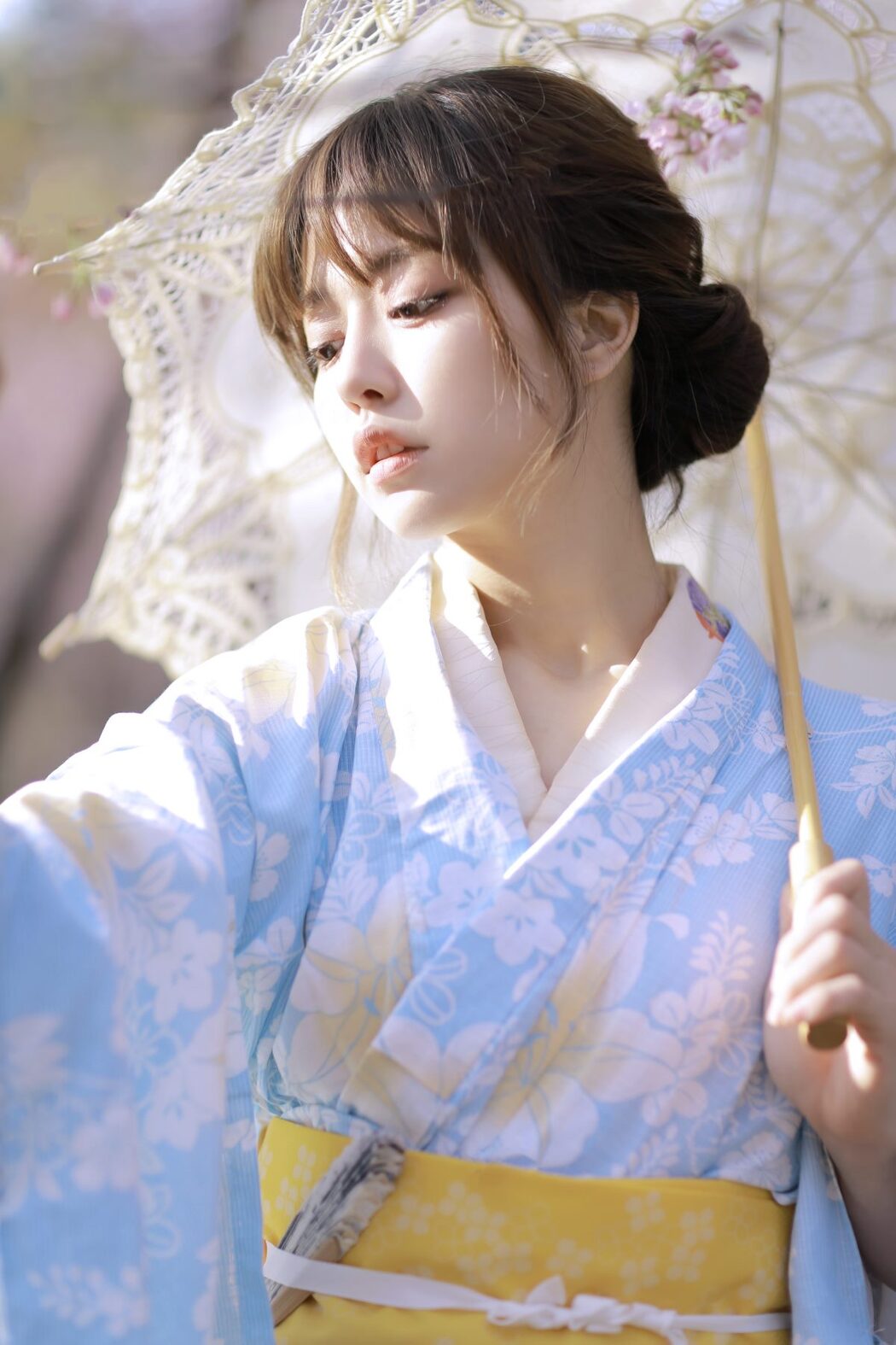 YiTuYu艺图语 Vol.1079 Qu Ling Xi