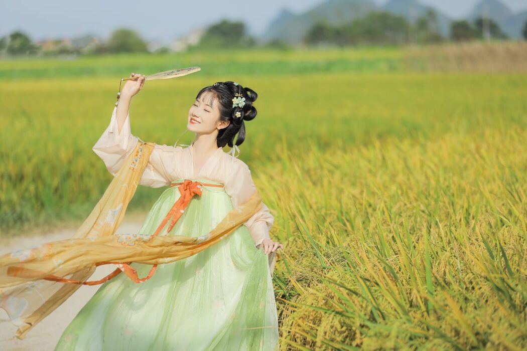 YiTuYu艺图语 Vol.1071 Ying Ying