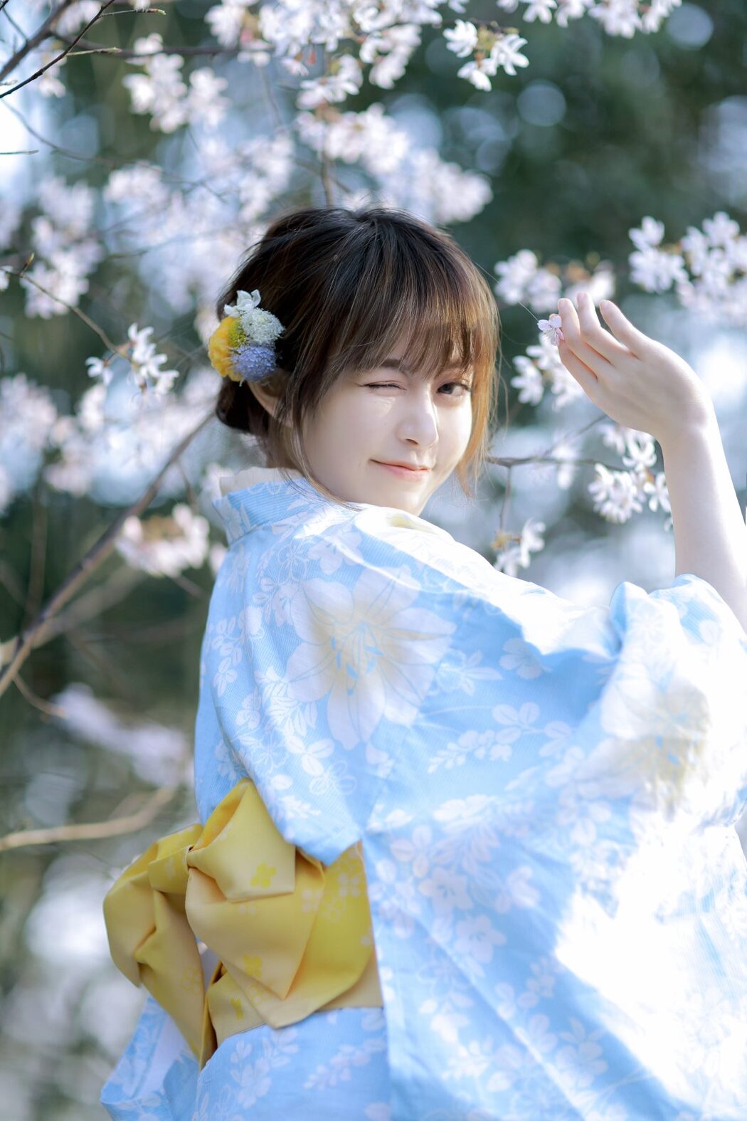 YiTuYu艺图语 Vol.1079 Qu Ling Xi