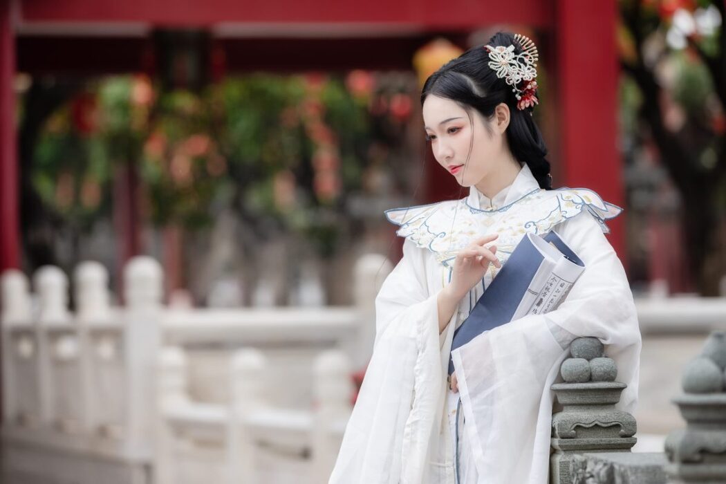 YiTuYu艺图语 Vol.1045 Rui Xue mizuyuki