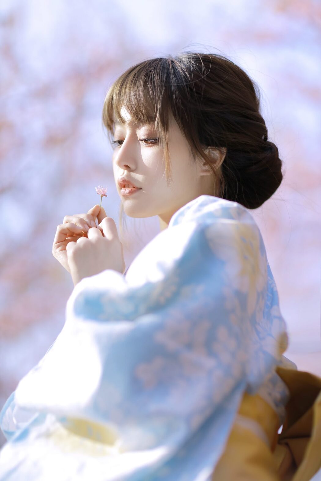 YiTuYu艺图语 Vol.1079 Qu Ling Xi
