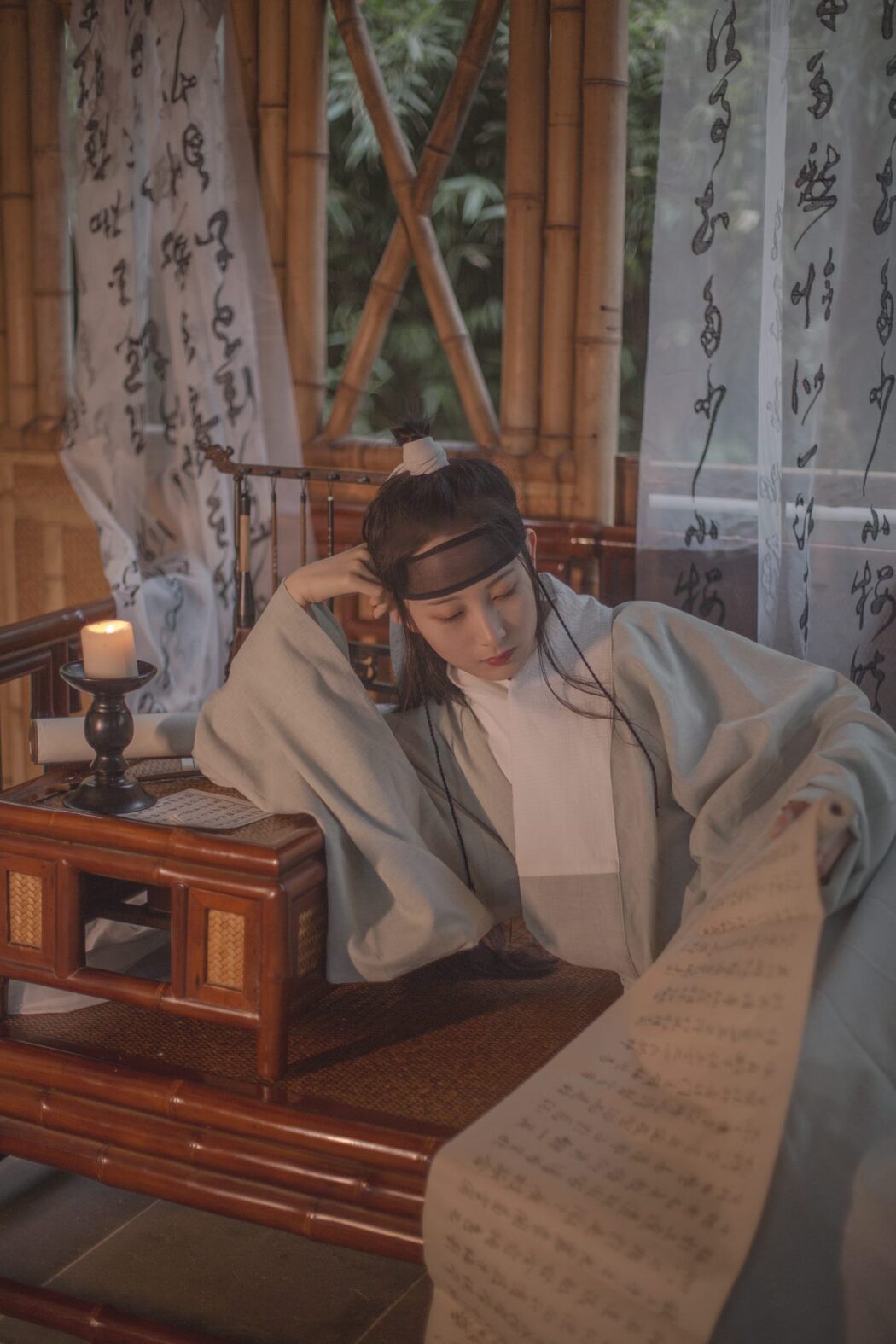 YiTuYu艺图语 Vol.1048 Wu Yue De San Hua Mao