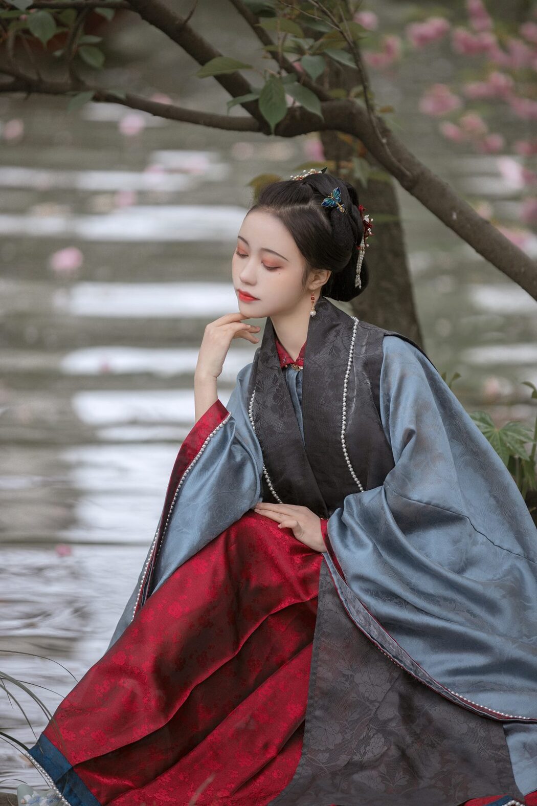 YiTuYu艺图语 Vol.1029 Li Yi Yi