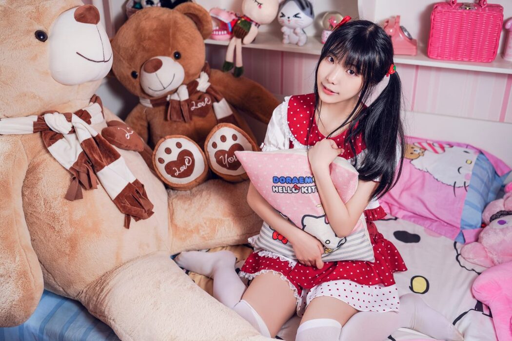 YiTuYu艺图语 Vol.1084 Qiu Qiu