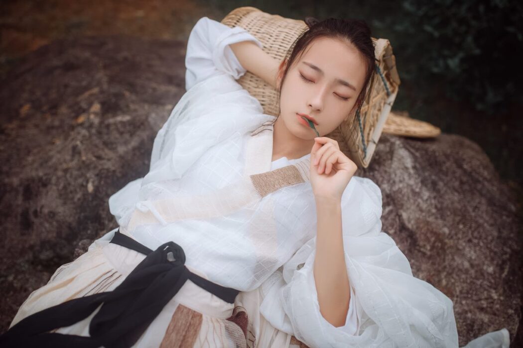 YiTuYu艺图语 Vol.1093 Ye Chu Hua