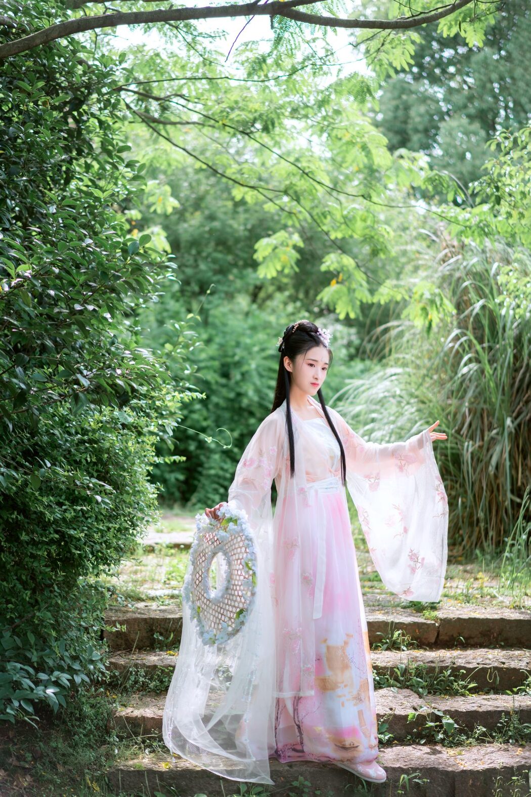 YiTuYu艺图语 Vol.1033 Xiao Yu