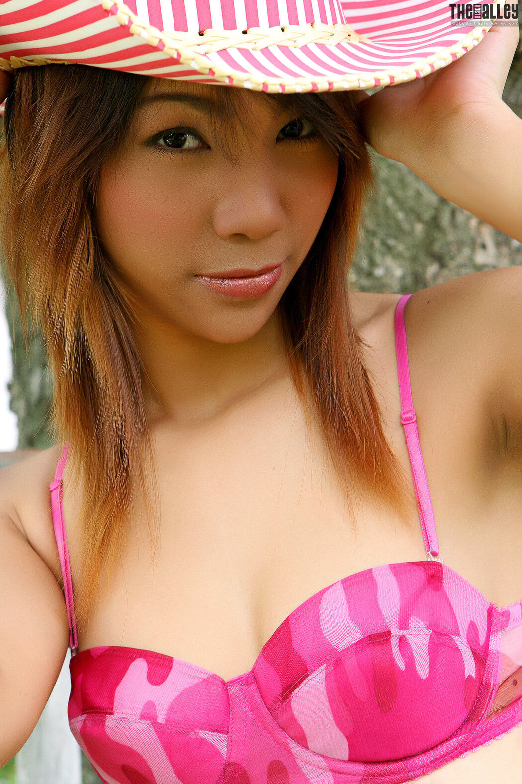 [The Black Alley] Felicia Feng