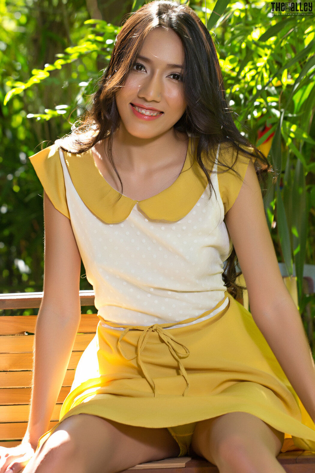 Arianna "Fresh Yellow Dress" [The Black Alley]