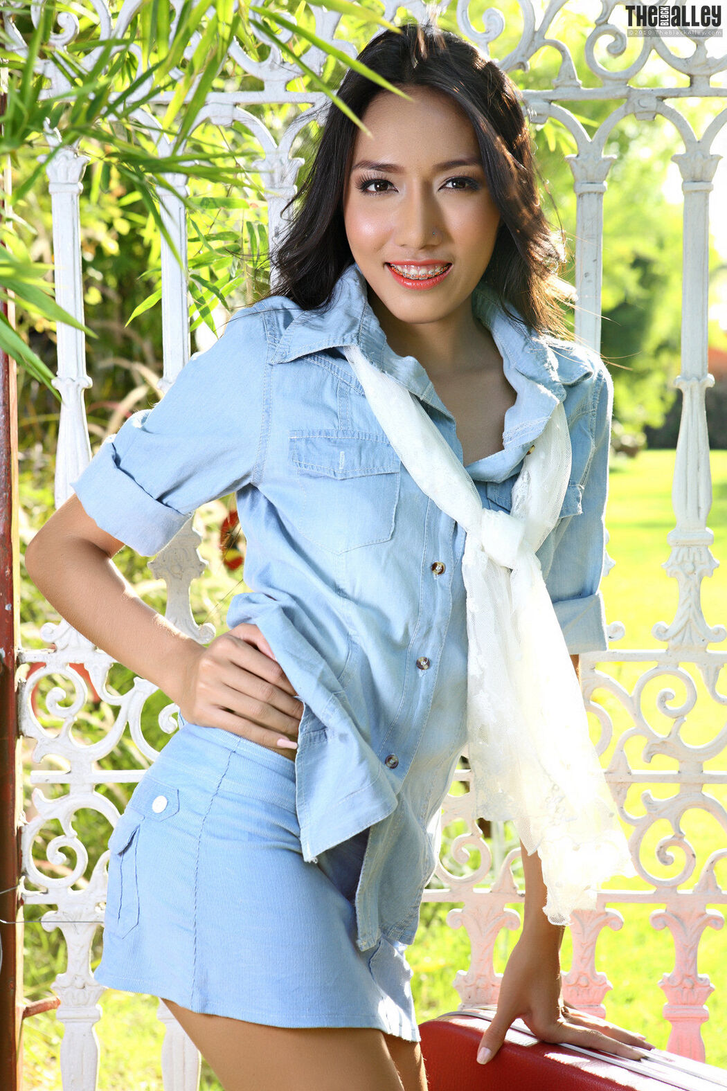 Arianna "The Cowboy Girl in the Sun" [The Black Alley]