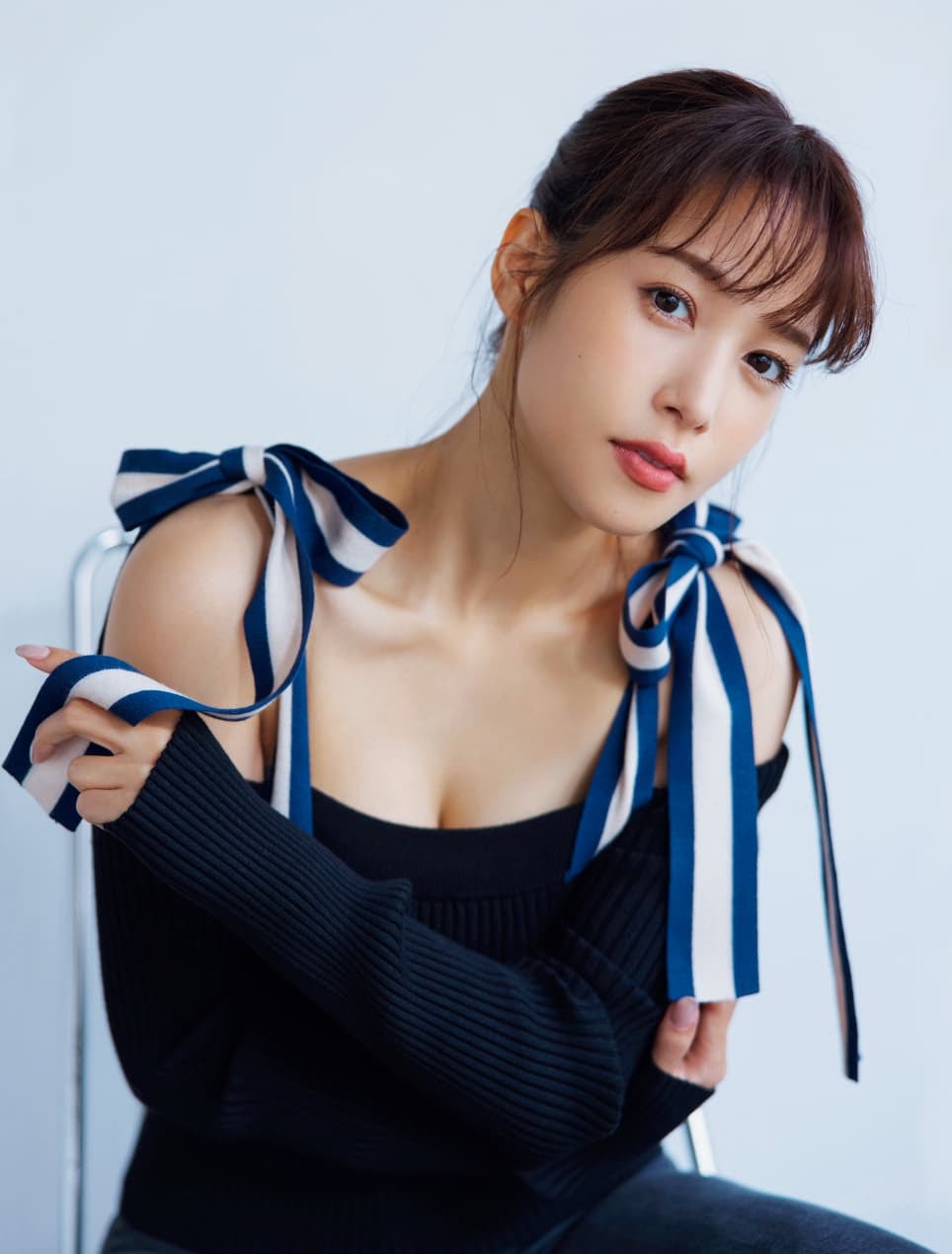 Reina Sumi 鷲見玲奈, FRIDAY 2021.11.12 (フライデー 2021年11月12日号)