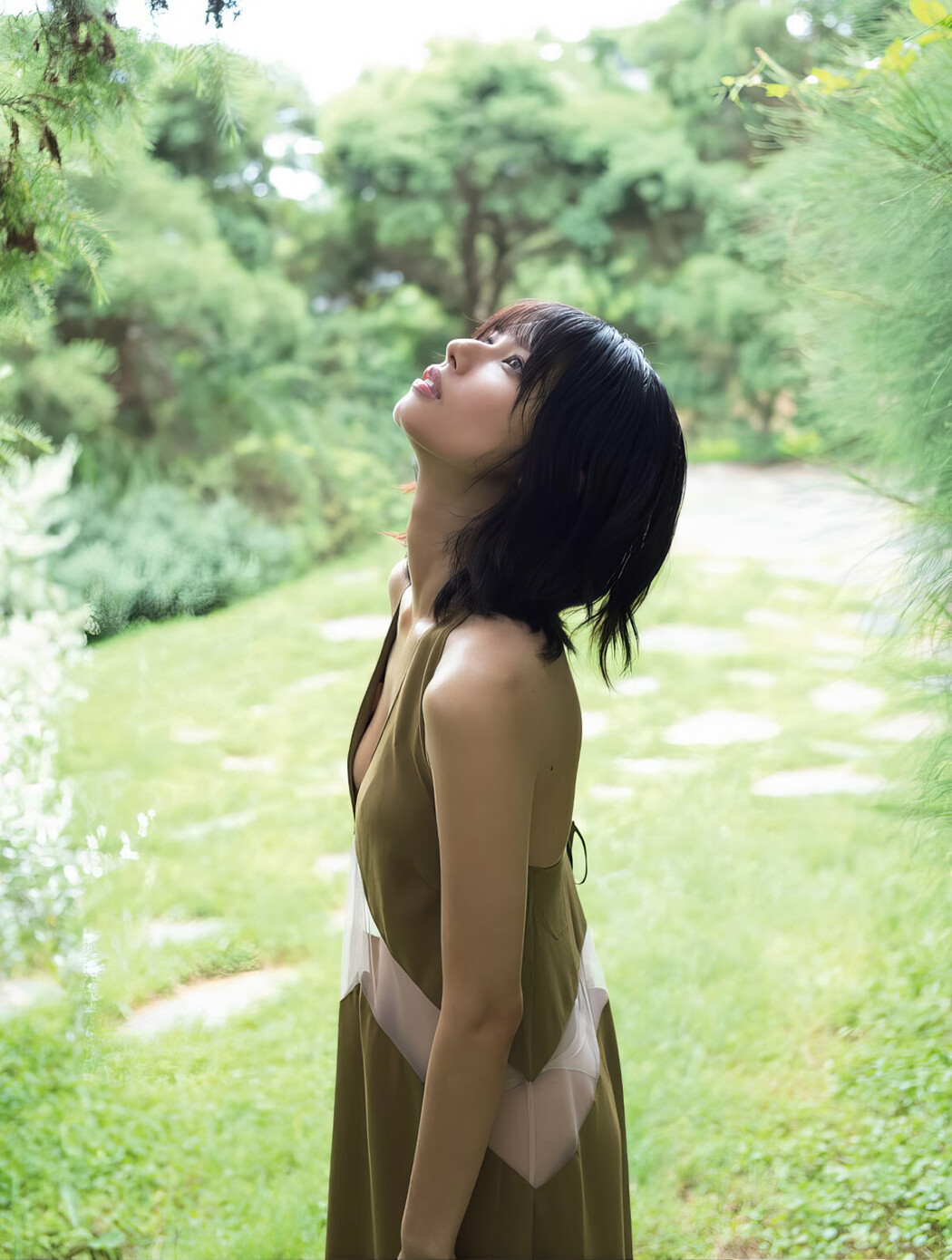 Rin Kaname 鹿目凛, FRIDAY 2024.10.25 (フライデー 2024年10月25日号) – EVERIA.CLUB