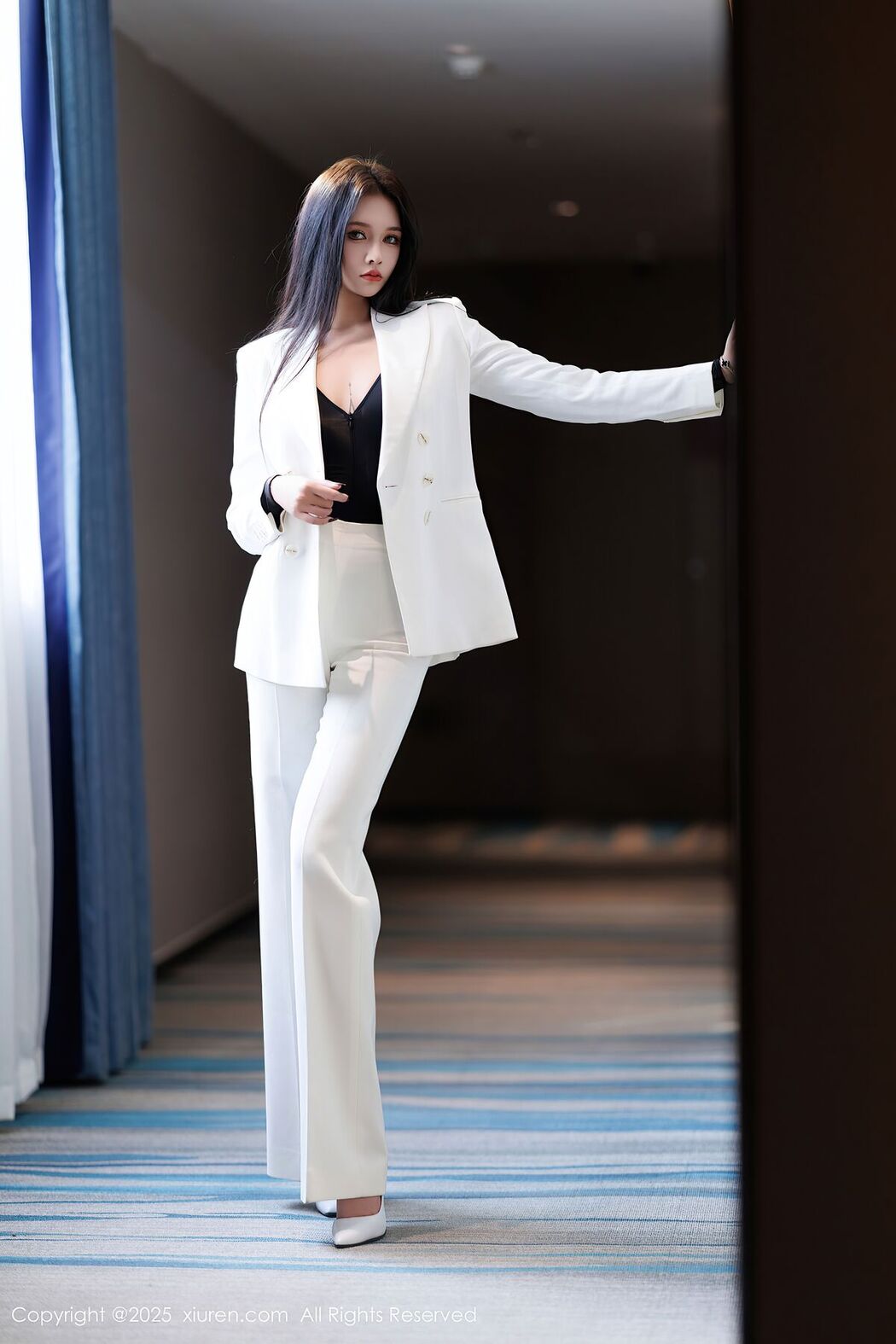 XiuRen秀人网 No.9755 Xiao Na Bi