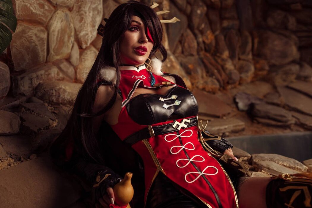 Taryn Cosplay