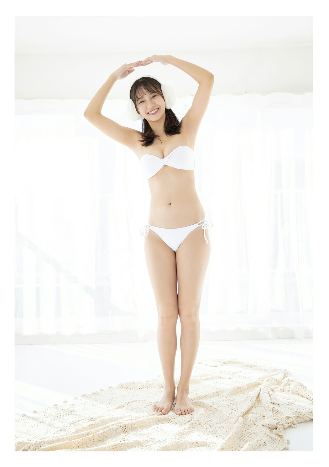 Nene Shida 志田音々, BRODYデジタル写真集 『恋人はサンタクロース』 Set.02